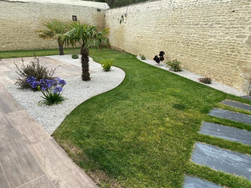 Terrasse en grés cérame_CleanPaysage_CAEN